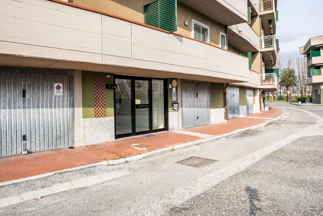 Luni Mare Modern Balcony Flat Apartment Marinella di Sarzana